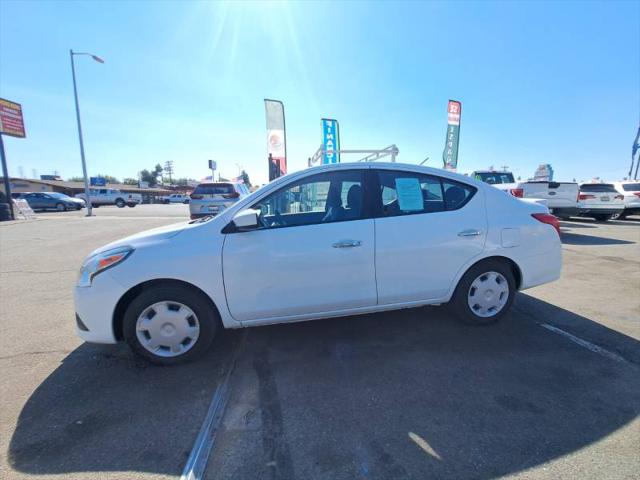 2015 Nissan Versa 1.6 SV