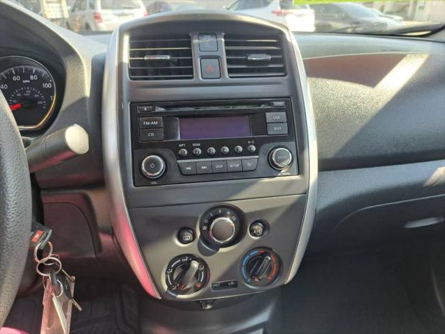 2015 Nissan Versa 1.6 SV