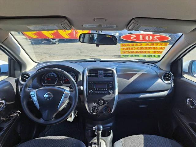 2015 Nissan Versa 1.6 SV