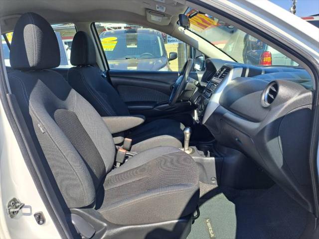 2015 Nissan Versa 1.6 SV