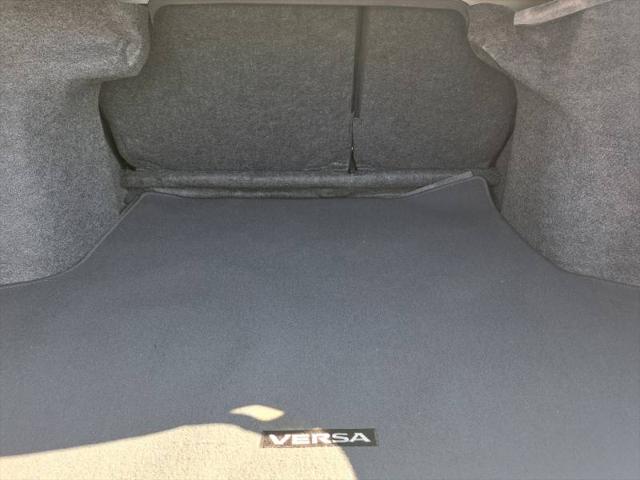2015 Nissan Versa 1.6 SV