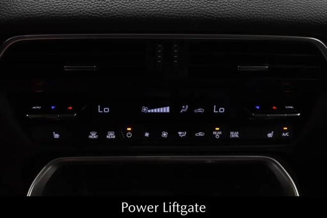 2025 Mazda CX-70 Premium Package