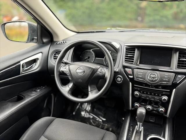 2020 Nissan Pathfinder S 4WD