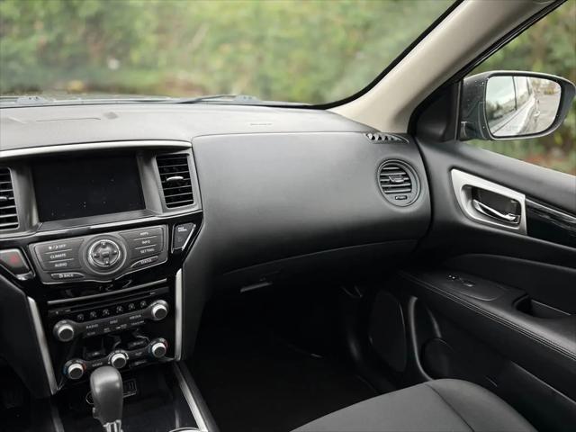 2020 Nissan Pathfinder S 4WD