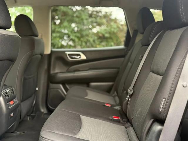 2020 Nissan Pathfinder S 4WD
