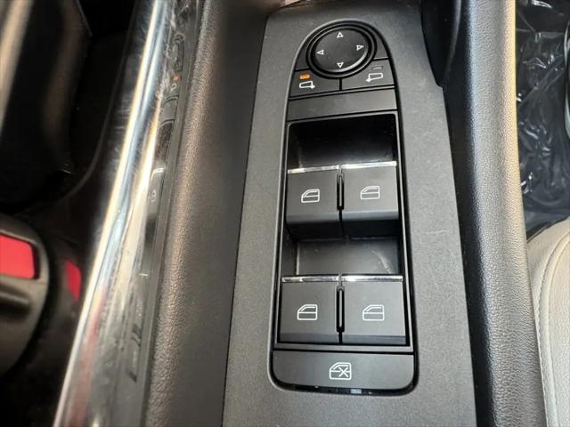 2024 Mazda X-90 3.3 Turbo Preferred Plus