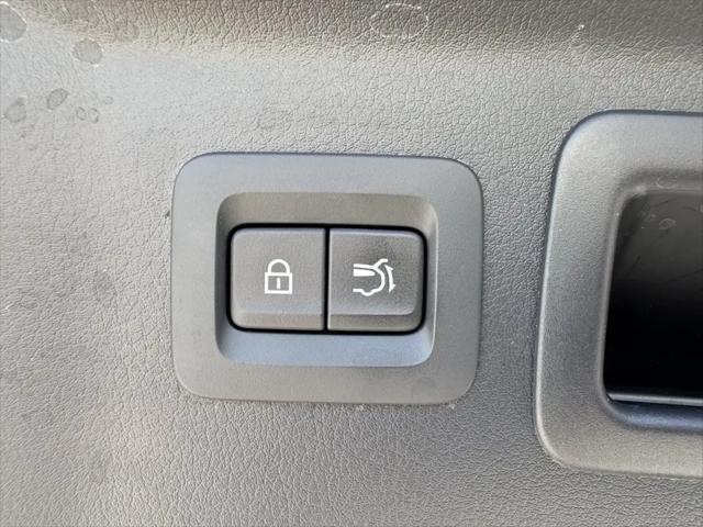 2024 Mazda X-90 3.3 Turbo Preferred Plus