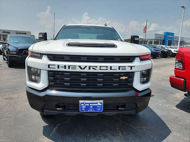 2022 Chevrolet Silverado 2500HD 4WD Crew Cab Standard Bed Custom