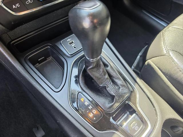 2020 Jeep Cherokee Limited FWD