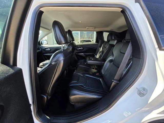 2020 Jeep Cherokee Limited FWD