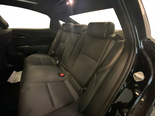 2025 Toyota Crown Platinum