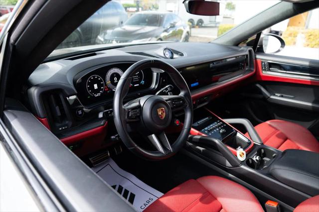 2024 Porsche Cayenne Turbo GT