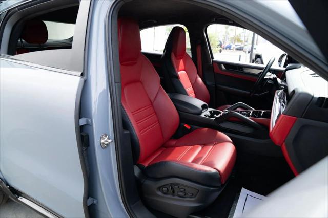 2024 Porsche Cayenne Turbo GT