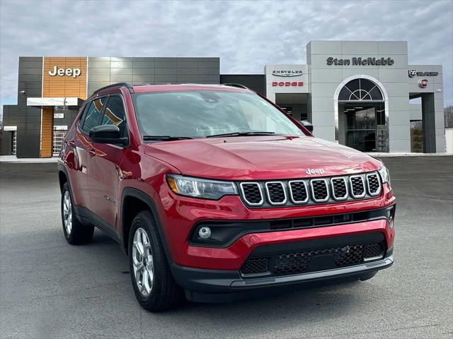 2025 Jeep Compass COMPASS LATITUDE 4X4
