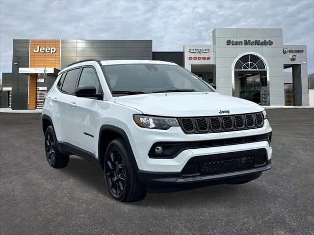 2025 Jeep Compass COMPASS LATITUDE 4X4