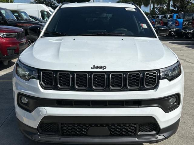 2025 Jeep Compass COMPASS LATITUDE 4X4