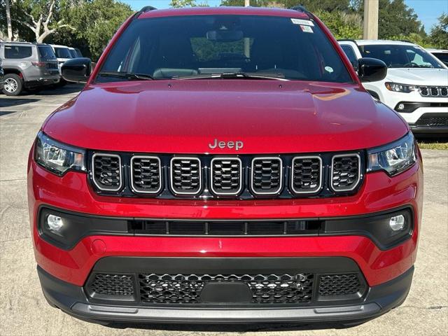 2025 Jeep Compass COMPASS LATITUDE 4X4