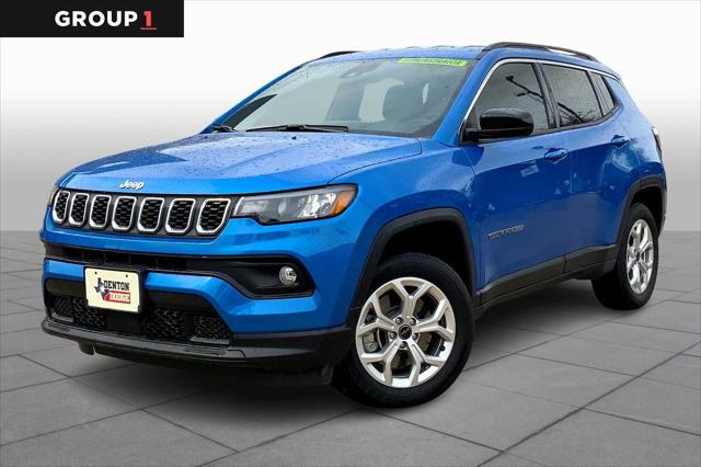 2025 Jeep Compass COMPASS LATITUDE 4X4