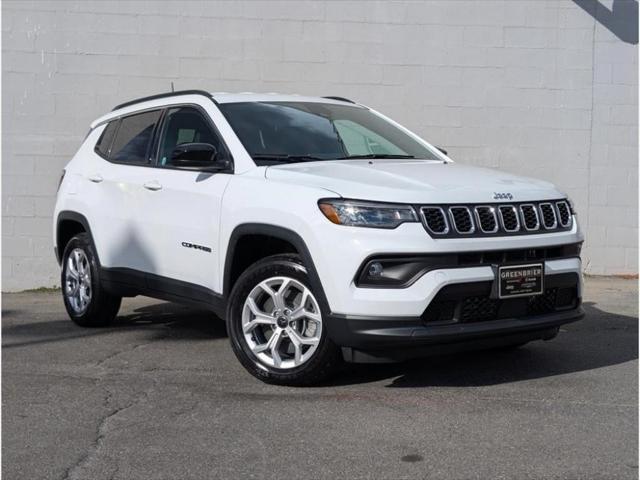 2025 Jeep Compass COMPASS LATITUDE 4X4