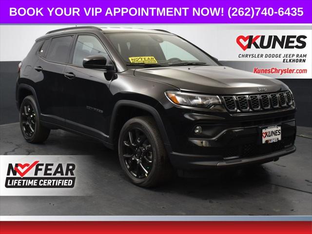 2025 Jeep Compass COMPASS LATITUDE 4X4