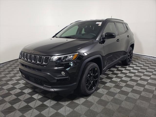 2025 Jeep Compass COMPASS LATITUDE 4X4