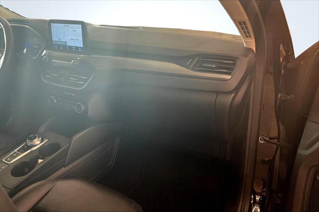 2021 Ford Escape Titanium Hybrid