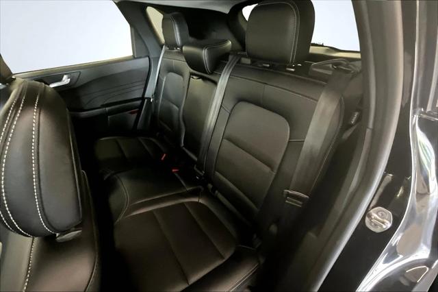 2021 Ford Escape Titanium Hybrid