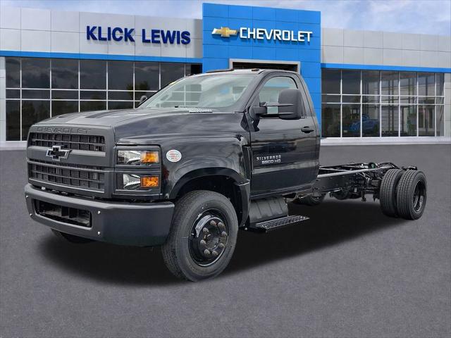 2024 Chevrolet Silverado 6500HD 1WT