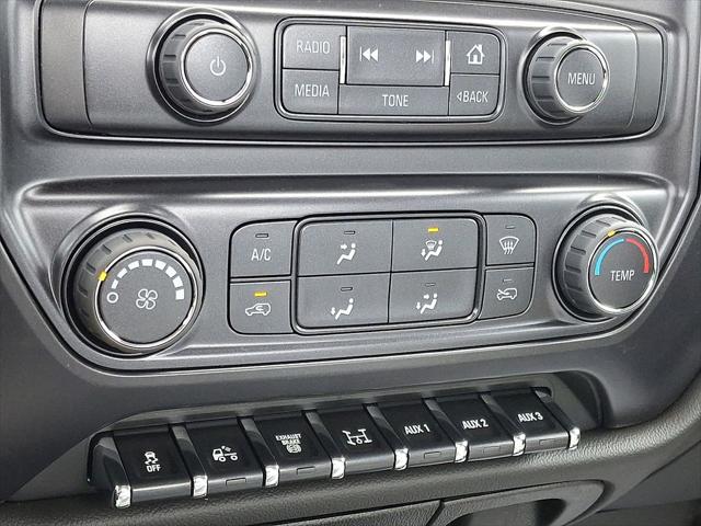 2024 Chevrolet Silverado 6500HD 1WT