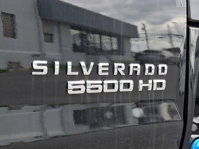 2024 Chevrolet Silverado 6500HD 1WT