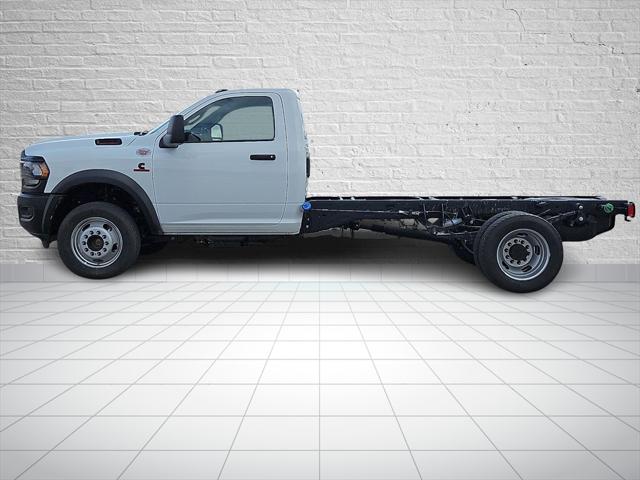 2024 RAM Ram 5500 Chassis Cab RAM 5500 TRADESMAN CHASSIS REGULAR CAB 4X4 84 CA