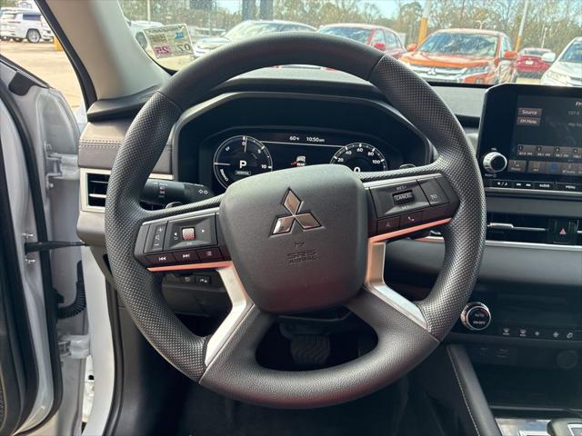 2024 Mitsubishi Outlander PHEV ES S-AWC