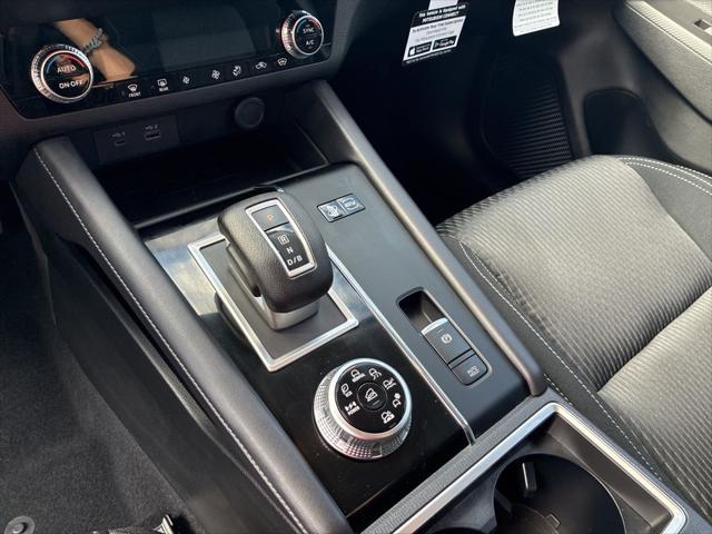 2024 Mitsubishi Outlander PHEV ES S-AWC