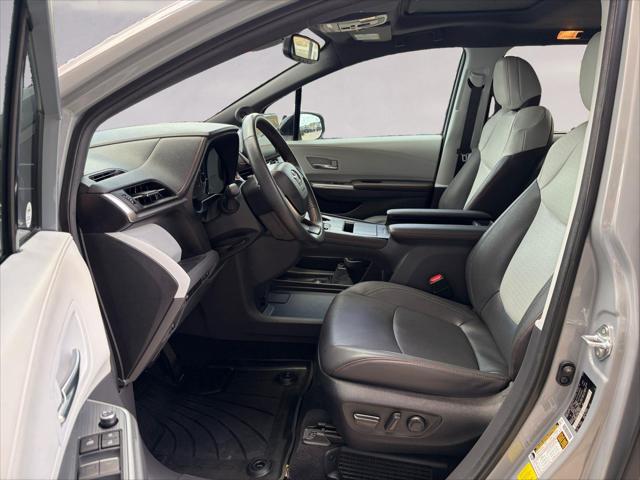 2024 Toyota Sienna XSE - Photo 9