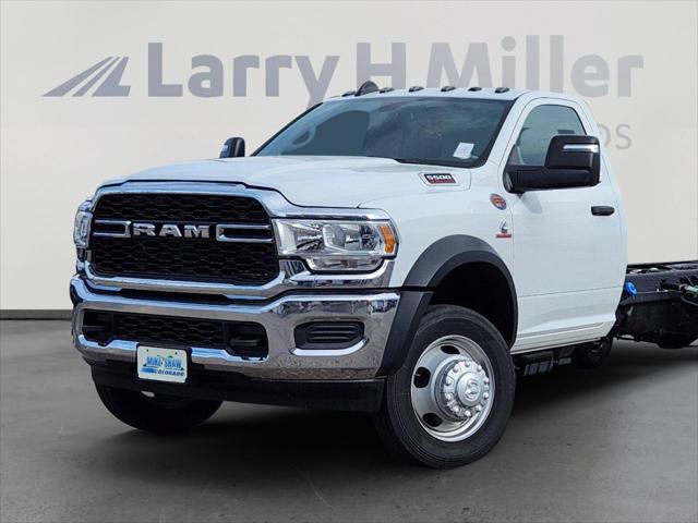 2024 RAM Ram 5500 Chassis Cab RAM 5500 TRADESMAN CHASSIS REGULAR CAB 4X2 120 CA 2024 RAM Ram 5500 Chassis Cab RAM 5500 TRADESMAN CHASSIS REGULAR CAB 4X2 120 CA