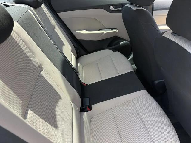2020 Hyundai Accent SE