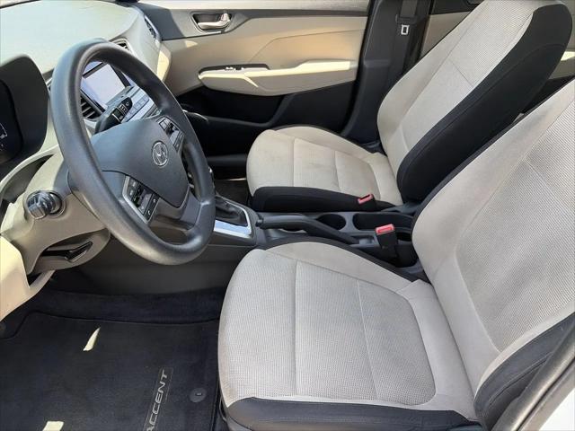2020 Hyundai Accent SE
