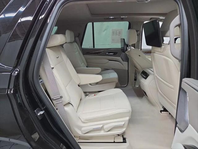 2024 Cadillac Escalade 4WD Sport Platinum