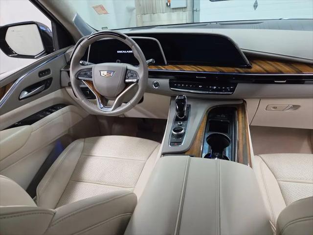 2024 Cadillac Escalade 4WD Sport Platinum