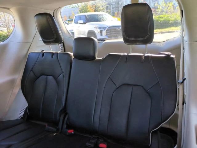 2022 Chrysler Pacifica Hybrid Limited