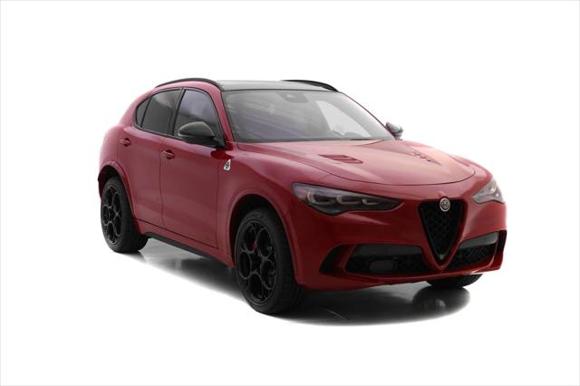 2024 Alfa Romeo Stelvio STELVIO QUADRIFOGLIO AWD 2024 Alfa Romeo Stelvio STELVIO QUADRIFOGLIO AWD