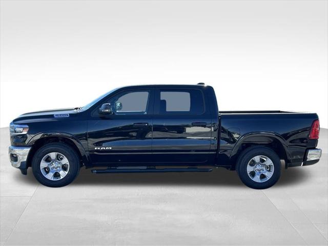 2025 RAM Ram 1500 RAM 1500 BIG HORN CREW CAB 4X2 57 BOX