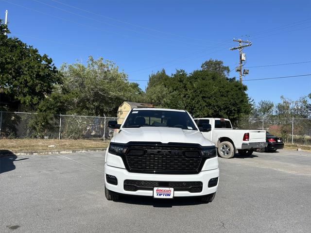 2025 RAM Ram 1500 RAM 1500 LONE STAR CREW CAB 4X4 57 BOX