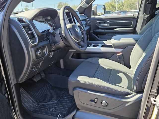 2025 RAM Ram 1500 RAM 1500 BIG HORN CREW CAB 4X2 57 BOX