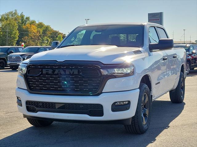 2025 RAM Ram 1500 RAM 1500 TRADESMAN CREW CAB 4X4 57 BOX