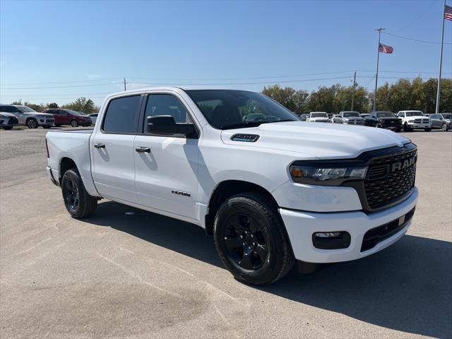 2025 RAM Ram 1500 RAM 1500 TRADESMAN CREW CAB 4X2 57 BOX