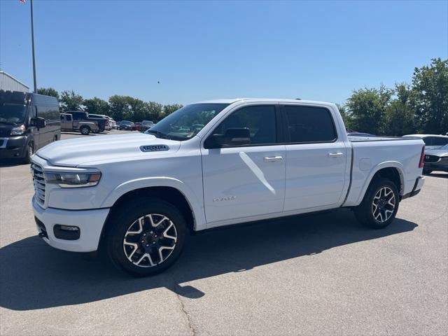 2025 RAM Ram 1500 RAM 1500 LARAMIE CREW CAB 4X4 57 BOX