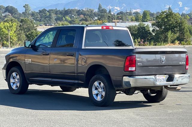 2021 RAM 1500 Classic SLT Crew Cab 4x4 57 Box