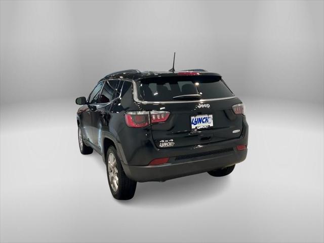 2025 Jeep Compass COMPASS LATITUDE 4X4