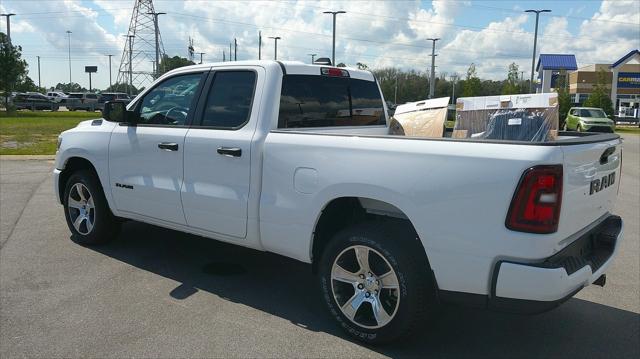 2025 RAM Ram 1500 RAM 1500 TRADESMAN QUAD CAB 4X2 64 BOX